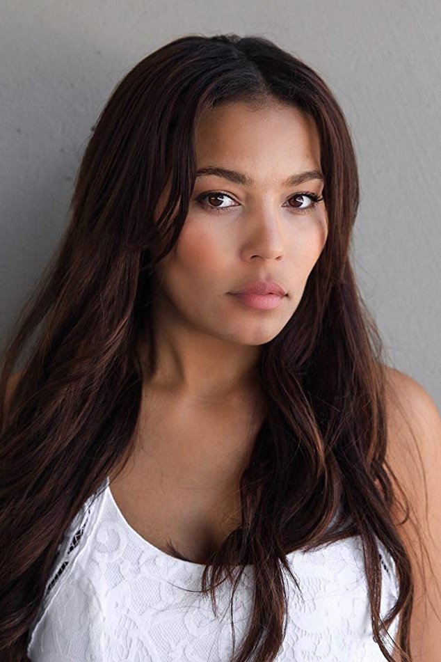 et billede af Kerri Kamara