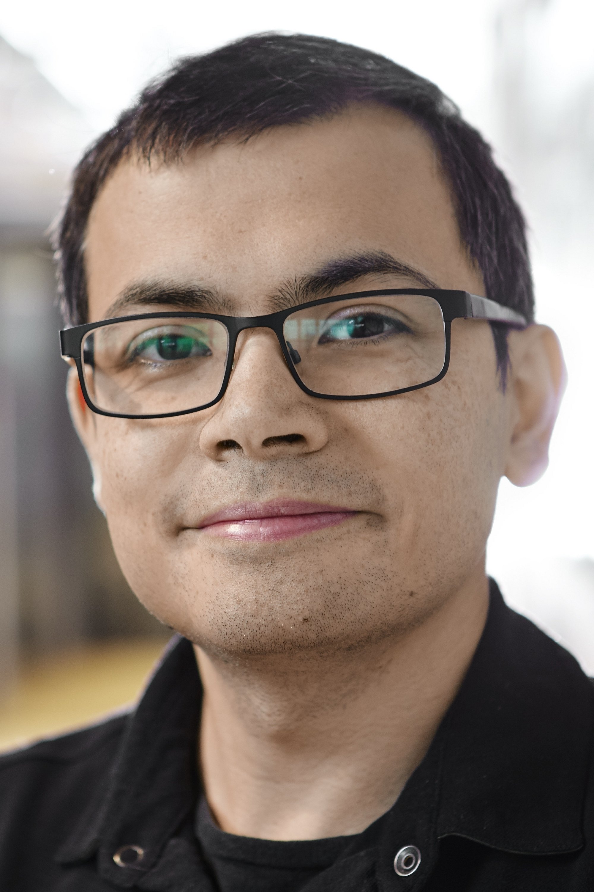 Demis Hassabis's picture in the cast