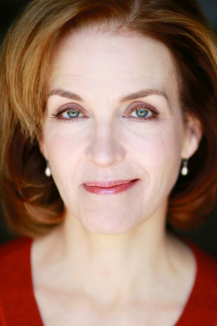 et billede af Jennifer Dorr White