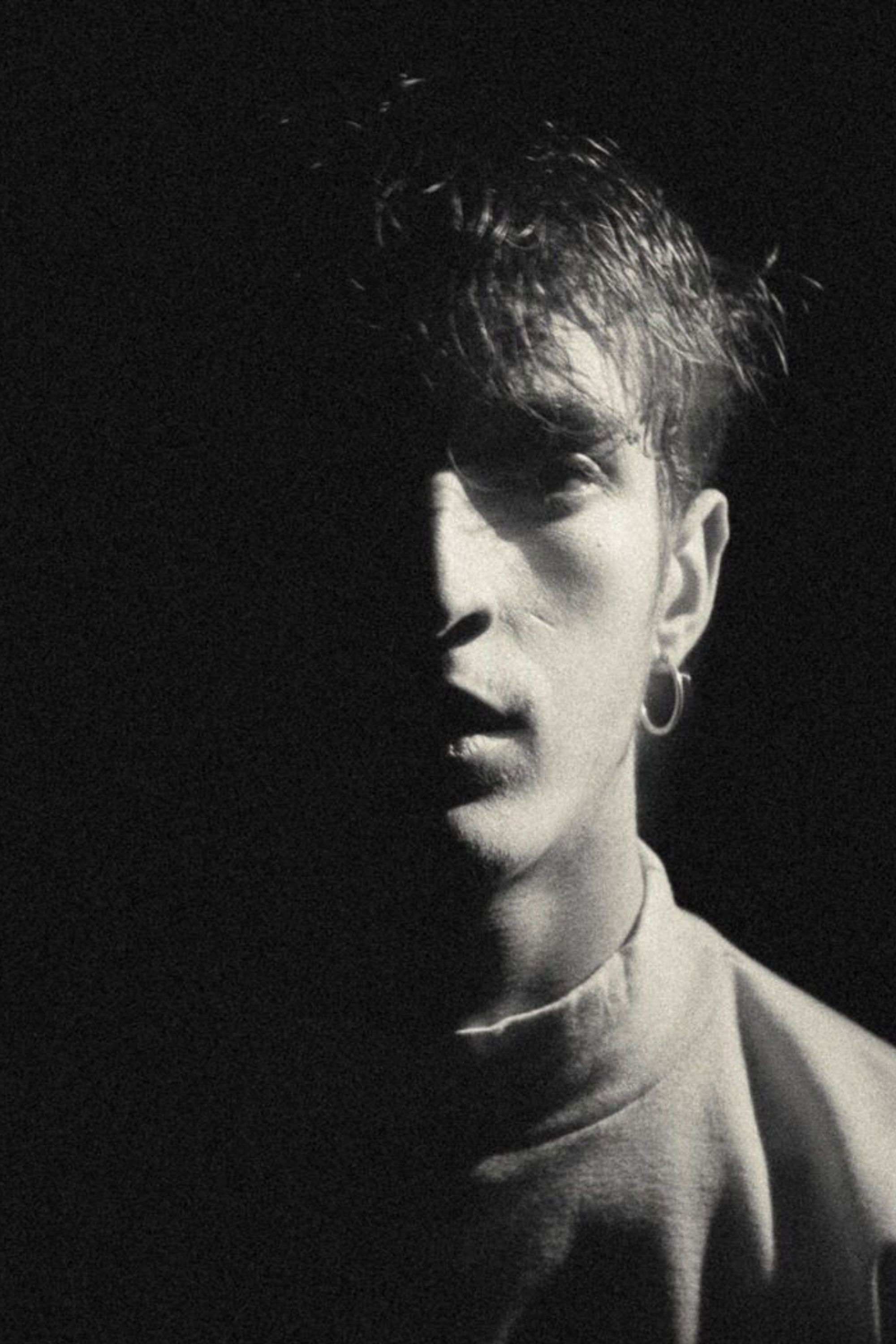 et billede af Misha Segurado