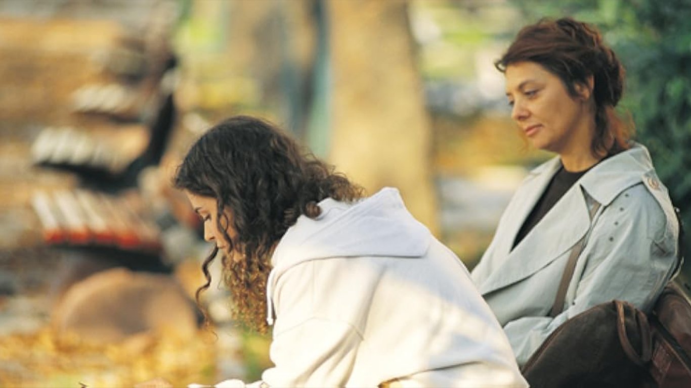 Hayal Kurma Oyunları (2004)