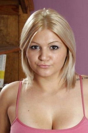 et billede af Ashley Reed