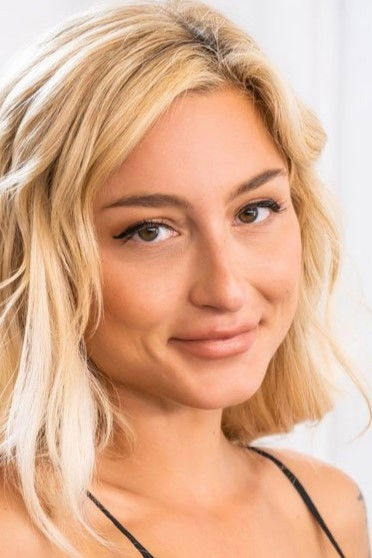 et billede af Kathryn Mae