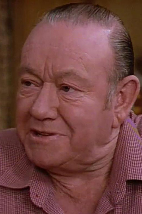 et billede af Maurie Fields