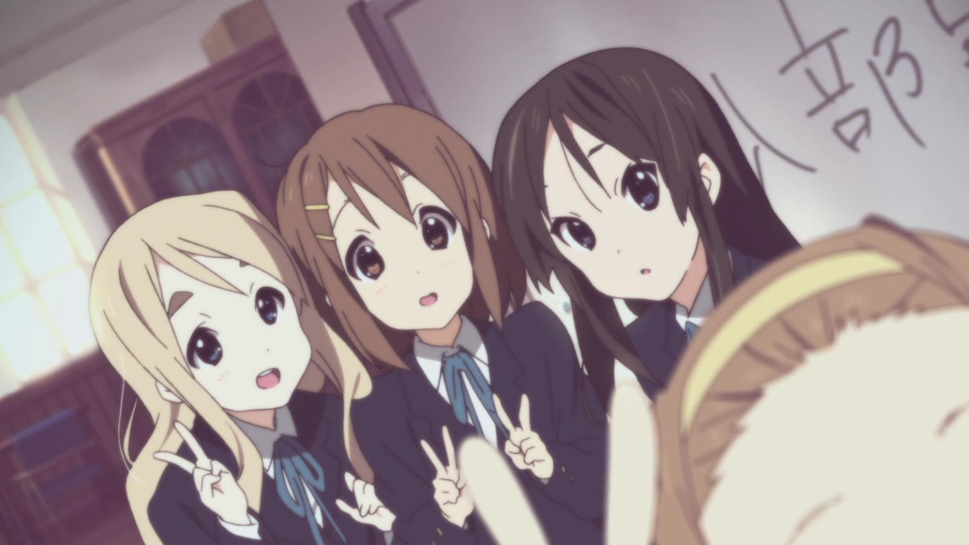 Watch K-ON! season 1 episode 1 streaming online