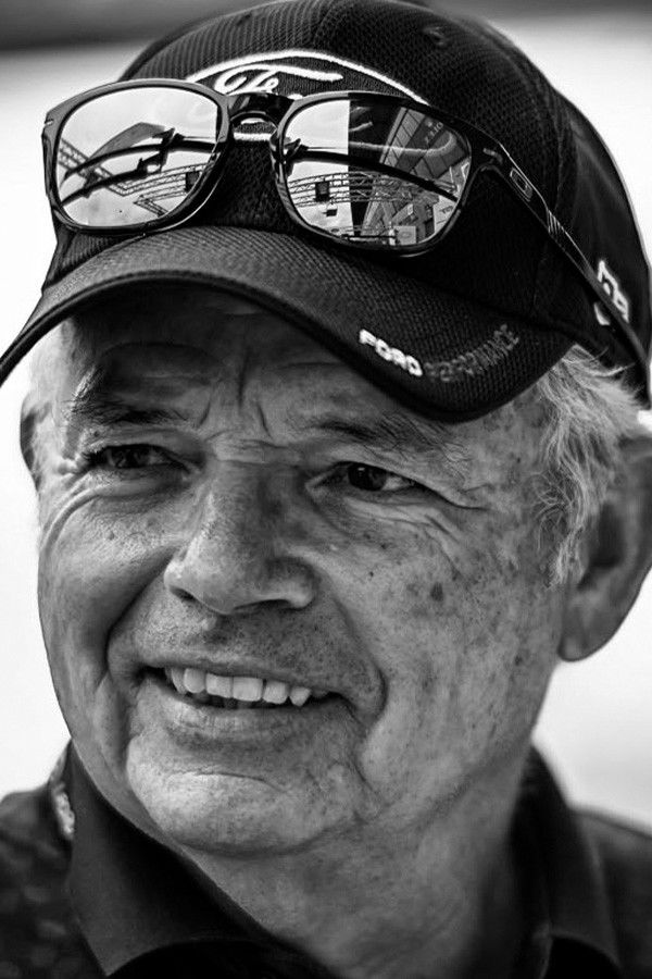 et billede af Mike Hull