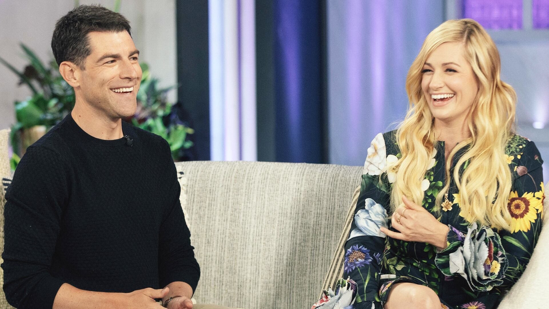 The Kelly Clarkson Show Season 4 :Episode 17  Beth Behrs, Max Greenfield, Camila Alves McConaughey, Silvana Estrada