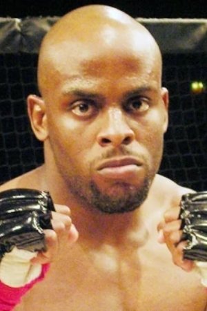 et billede af Curtis Stout