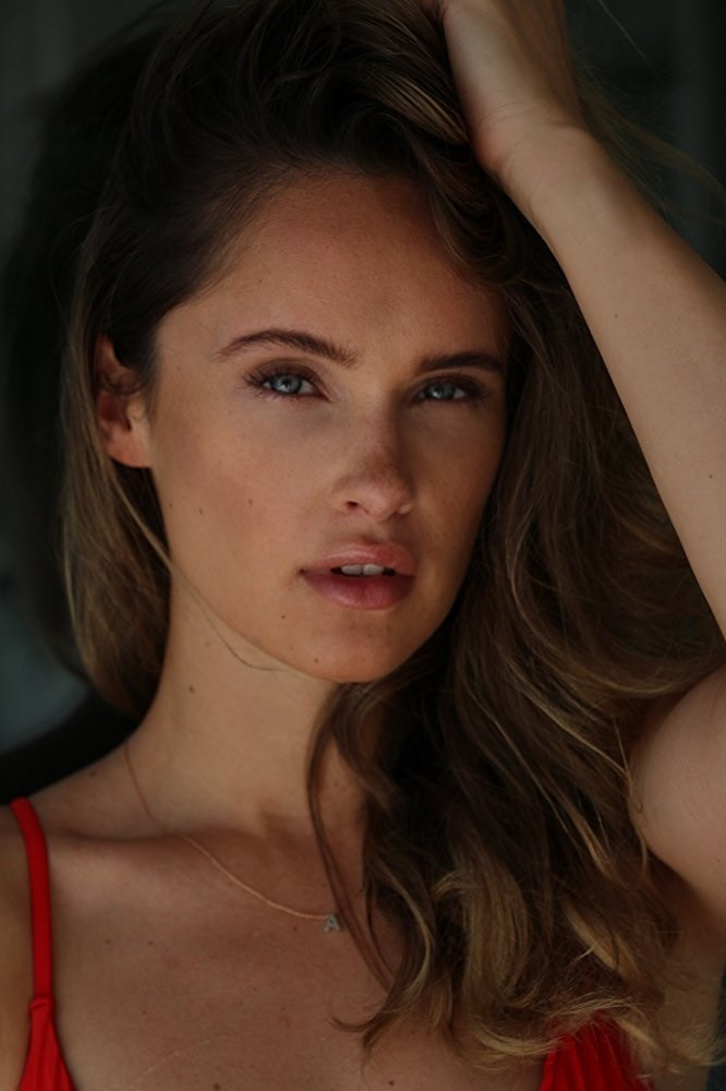 et billede af Kristy Dawn Dinsmore