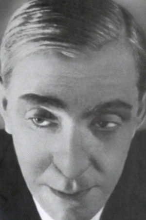 et billede af Aleksey Bondi