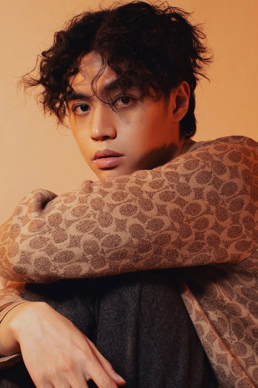 et billede af Yesaya Mishael