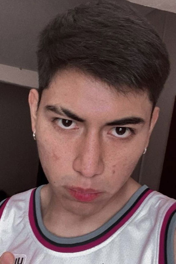 et billede af Yordan Myke