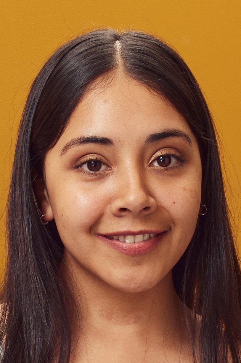 Valentina Véliz Caileo's picture in the cast