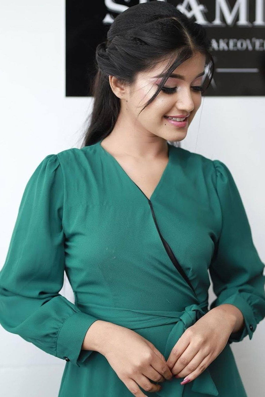 et billede af Nethmi Roshel