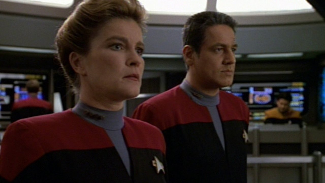 Star Trek : Voyager 2x11
