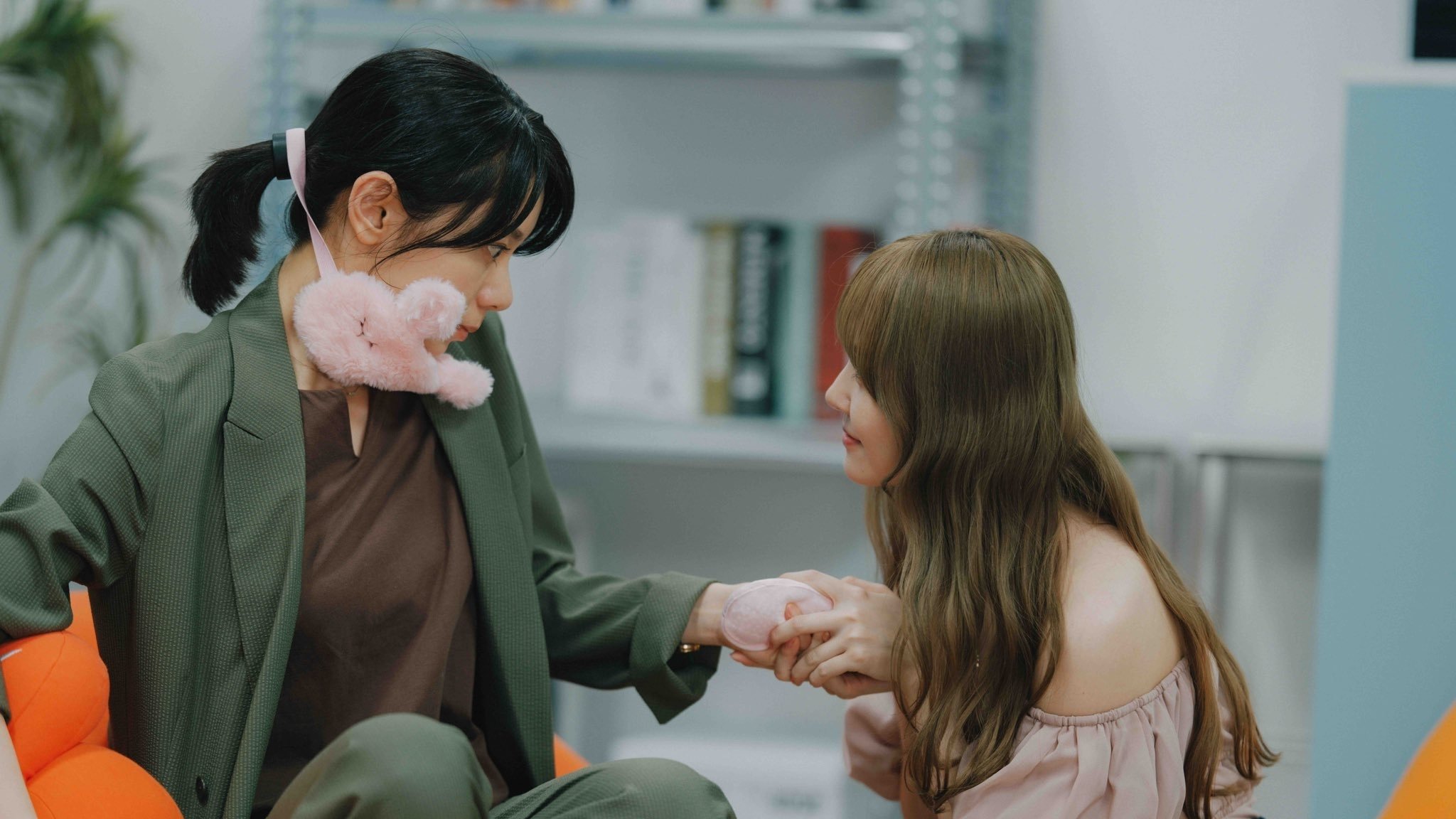 Ayaka is in Love with Hiroko