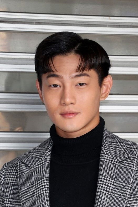 et billede af Kenny Kuo