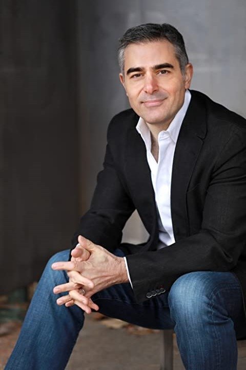 et billede af Matthew Rashid