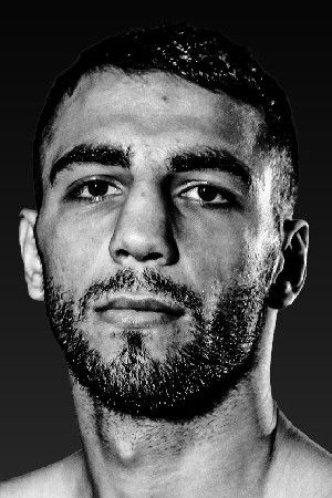 et billede af Radzhab Butaev