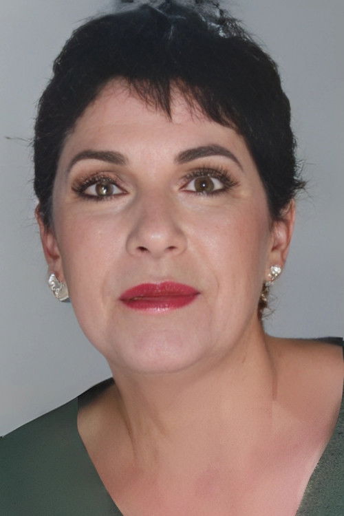 et billede af Seval Gökçe