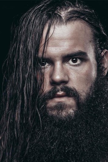 et billede af Josh Briggs