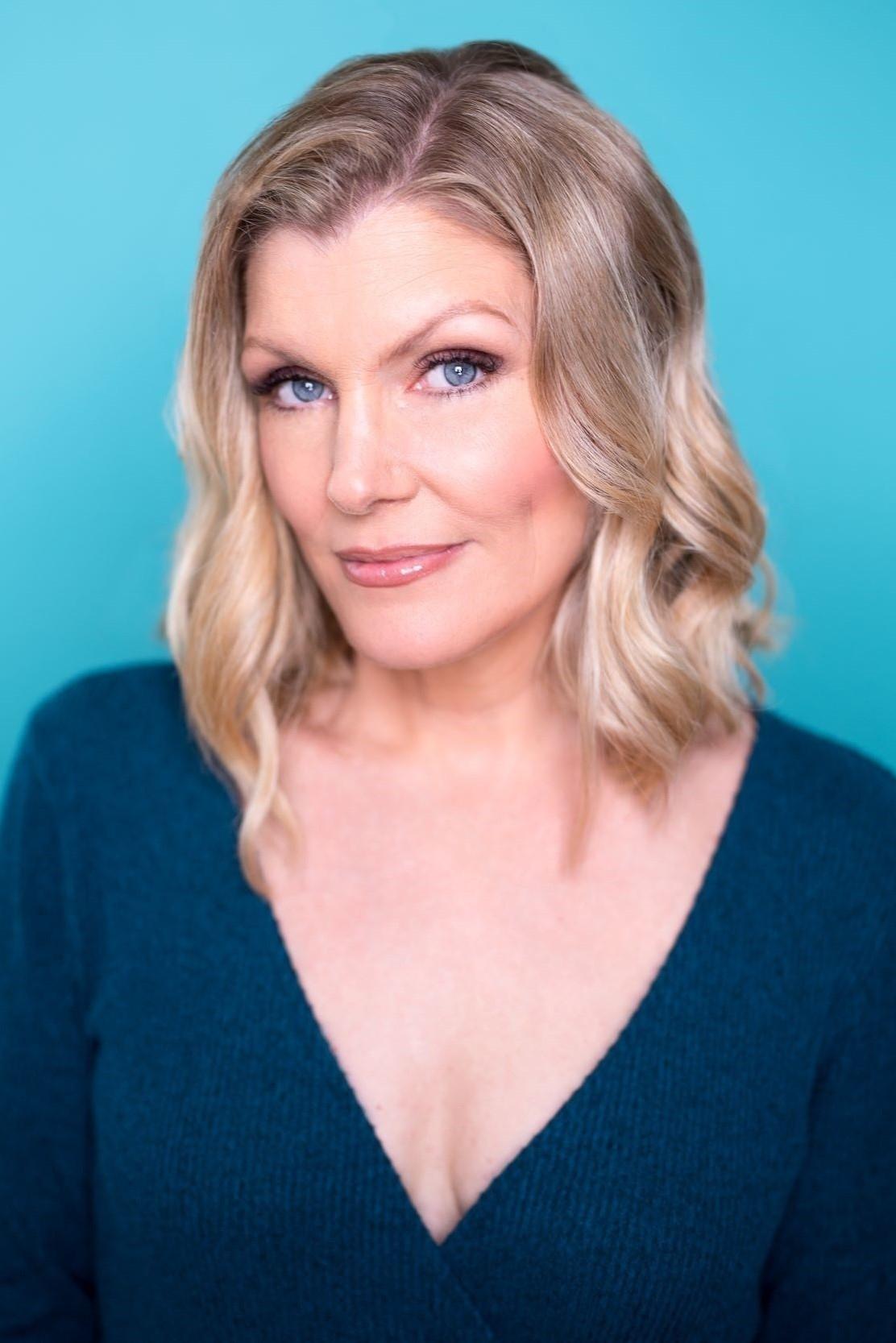 et billede af Erin Matthews