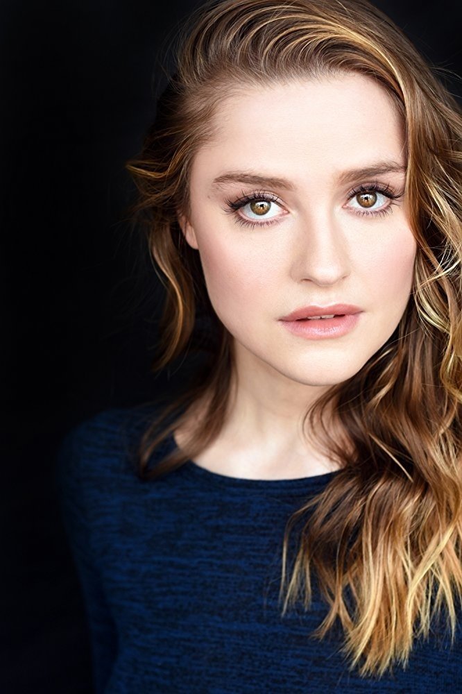 et billede af Stephanie Van Dyck