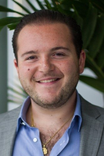 et billede af Angelo Massagli