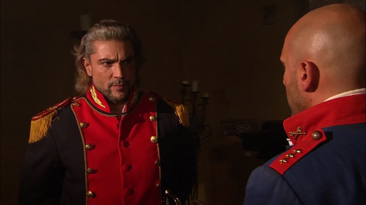 Zorro: La espada y la rosa