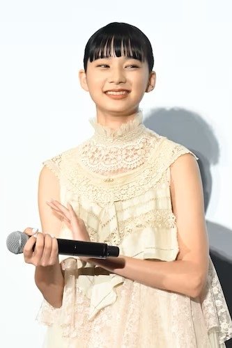 et billede af Yamazaki Nanami