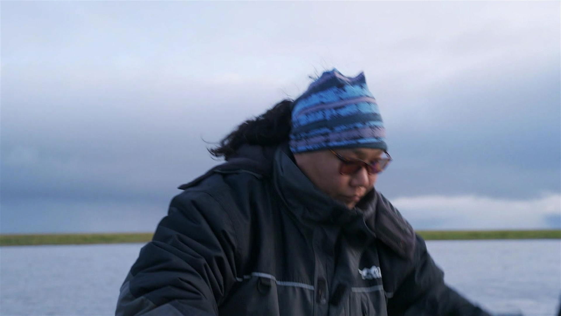 Life Below Zero: First Alaskans S02E11 backdrop