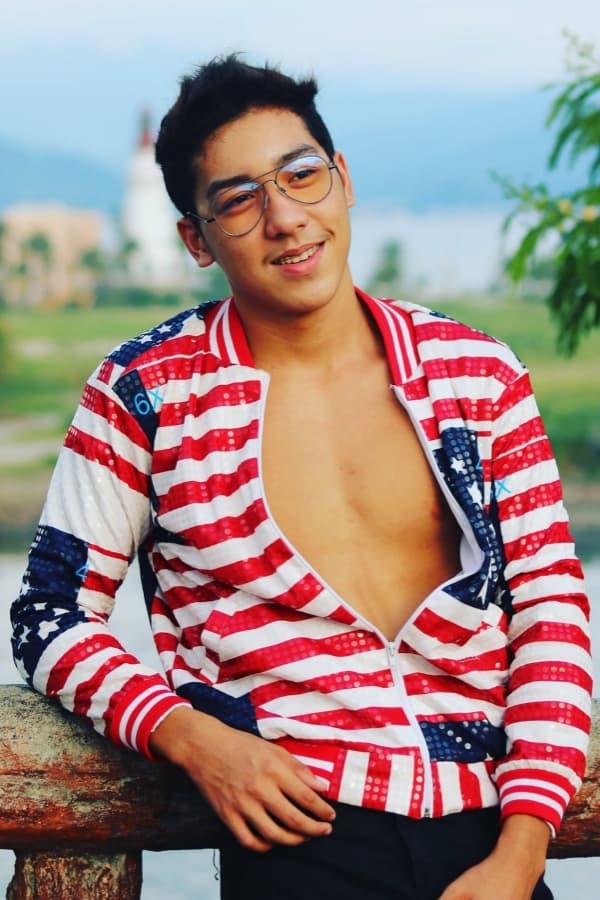 et billede af Clifford Pusing