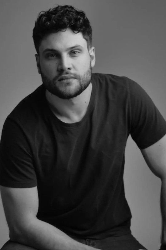 et billede af Kevin Anger