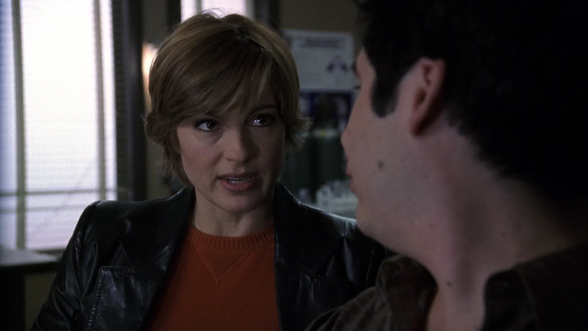 Law & Order: Special Victims Unit Season 5 :Episode 12  Brotherhood