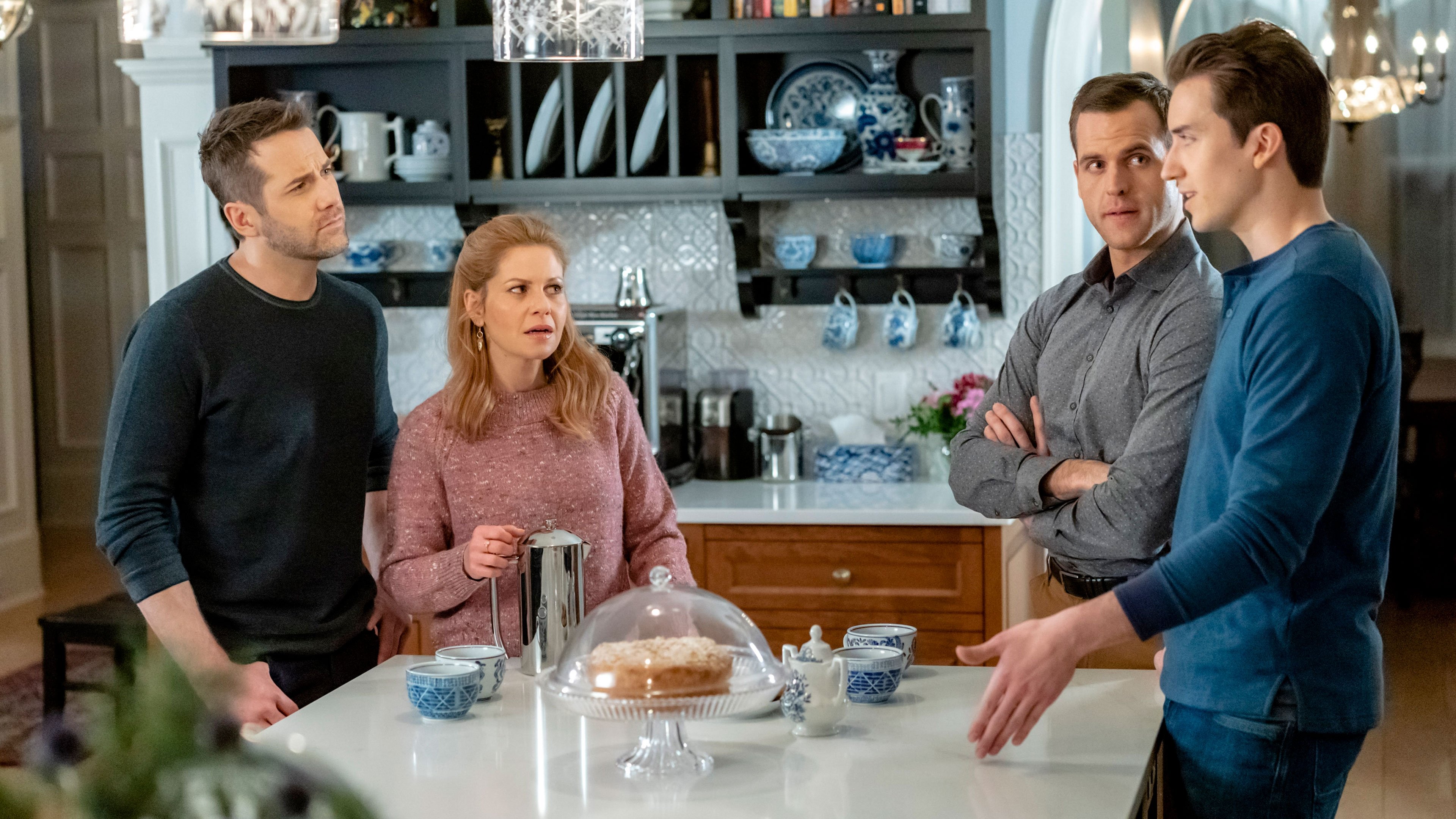 Aurora Teagarden Mysteries: Heist and Seek (2020)