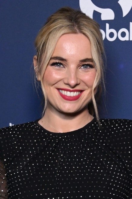Sian Welby's picture in the cast