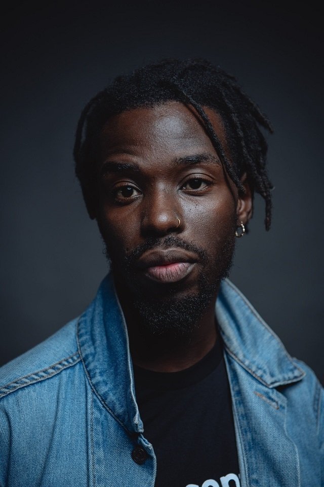 et billede af Eric Burton