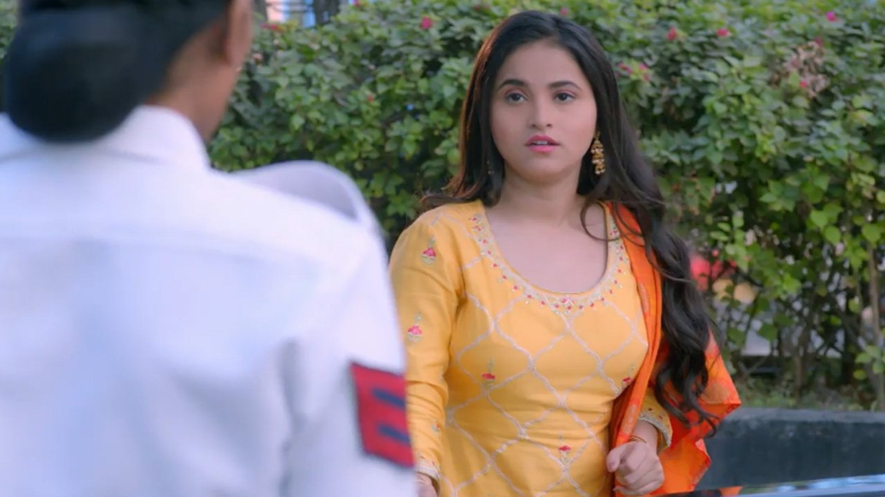 Naati Pinky Ki Lambi Love Story