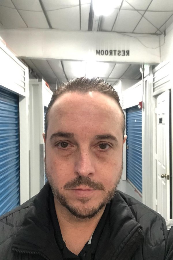 et billede af Nicholas Joseph Mackey