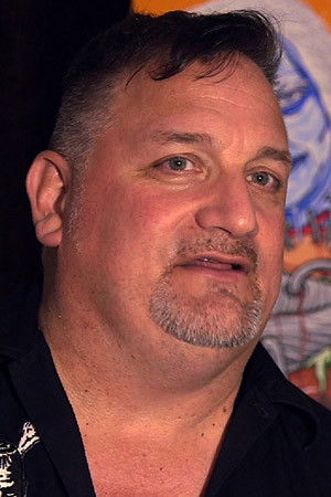 et billede af Lou Rusconi