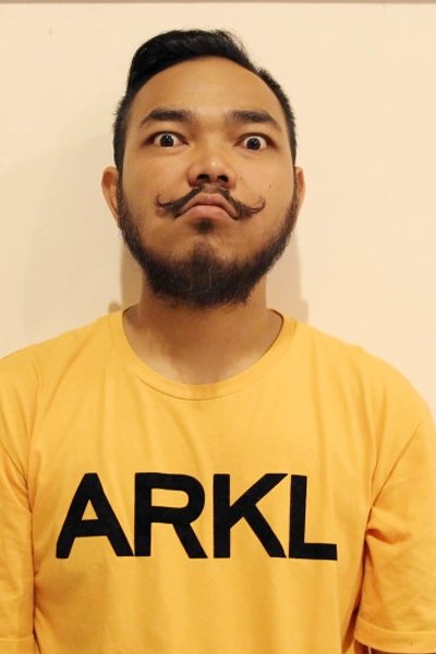 Wira Nagara's picture in the cast