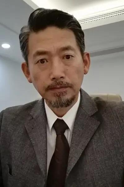 吕春生's picture in the cast