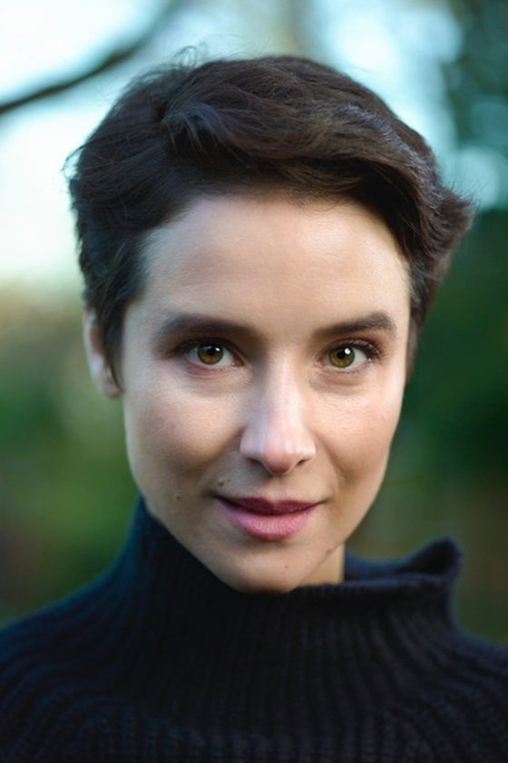 et billede af Beatriz Romilly