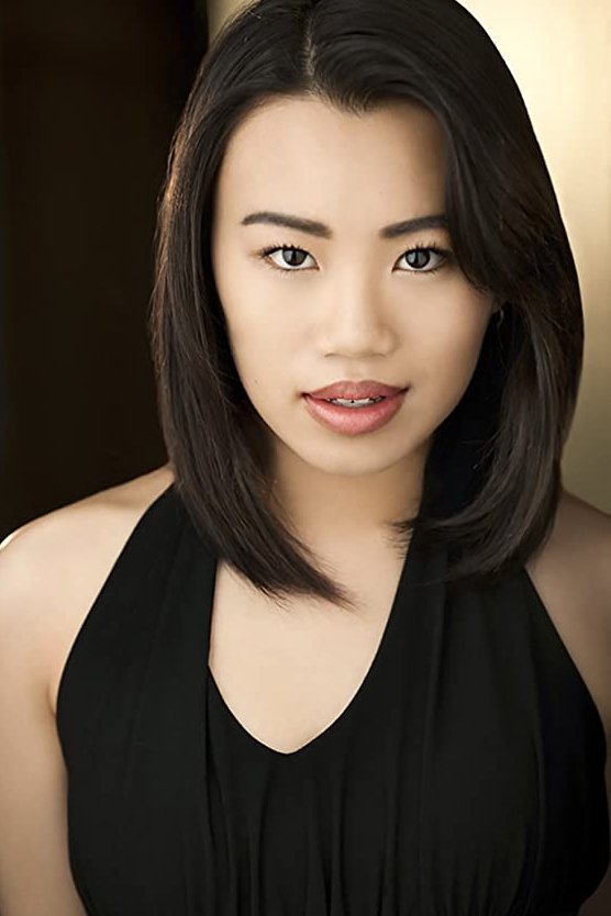 et billede af Vivian Full