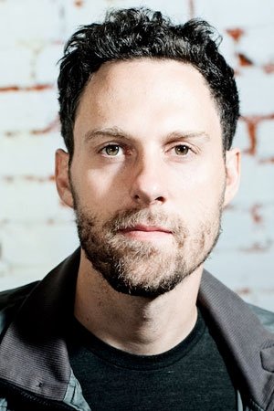 et billede af Kaveh Rastegar