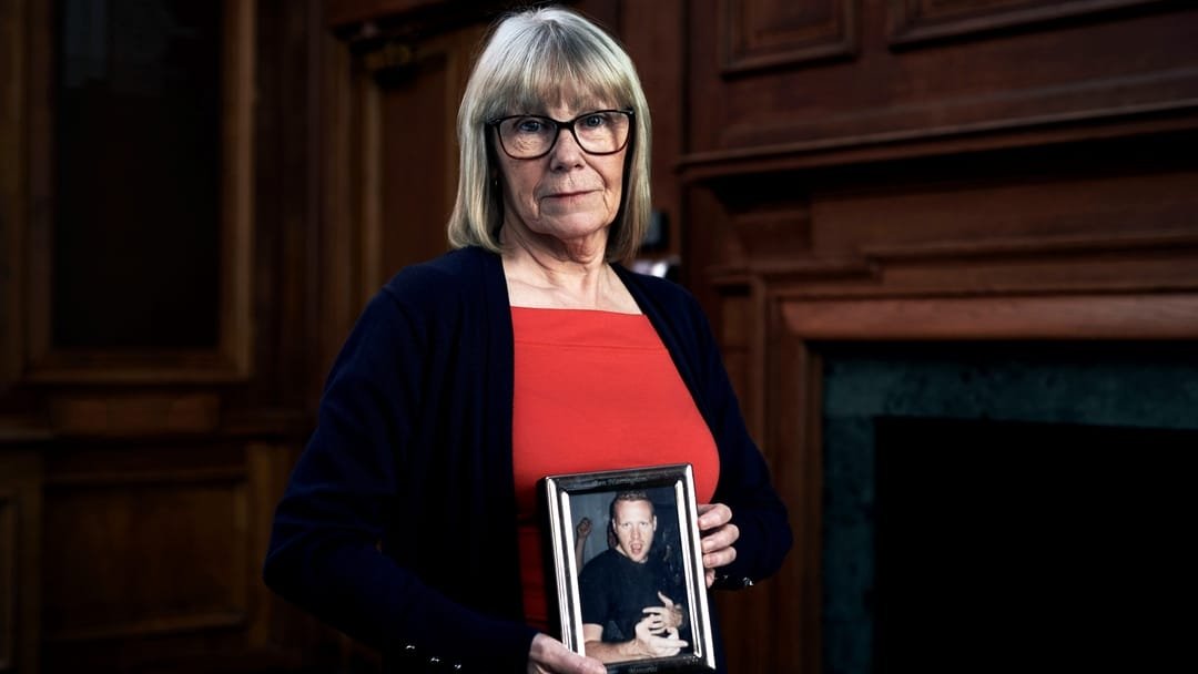 Thumbnail for Episode 3 Season 1 Episode 3