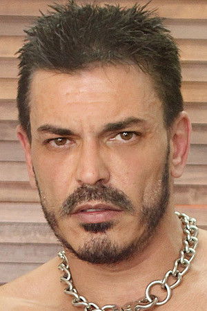 et billede af Collin Stone