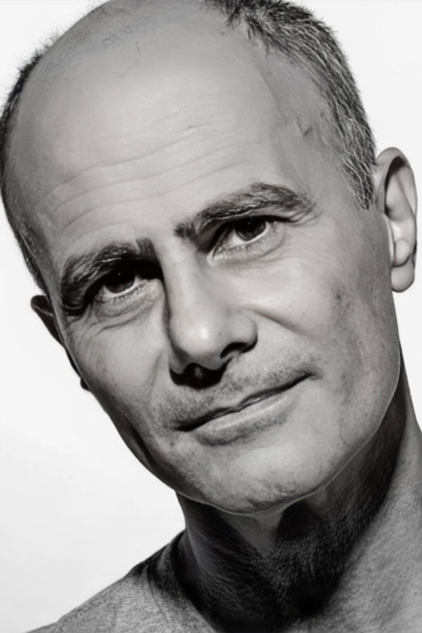 et billede af Hernán Gené