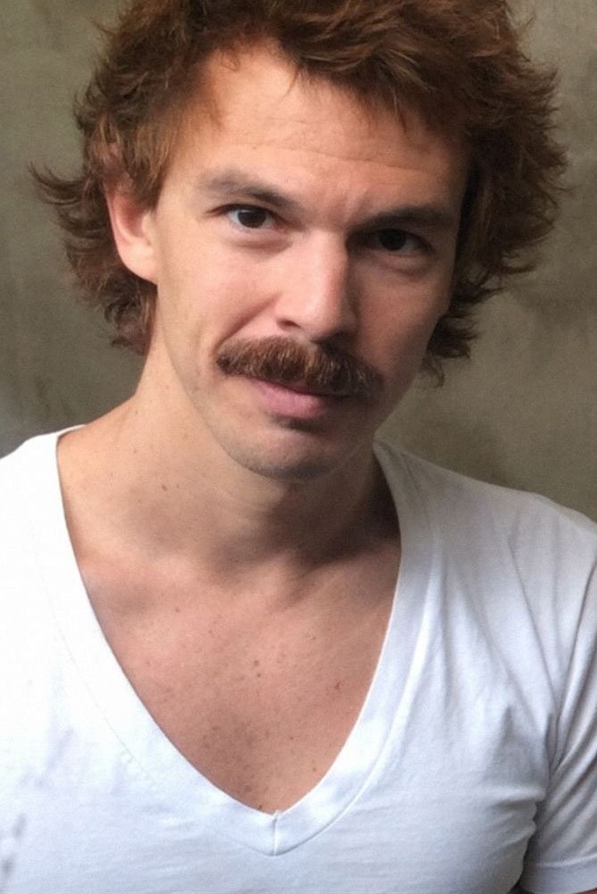 Esmir Filho | Director