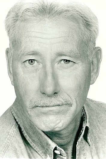 et billede af George Sullivan